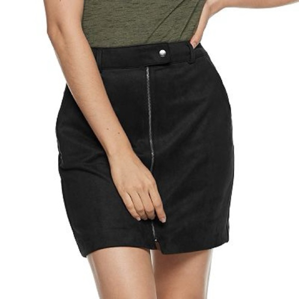Uniqlo Black Denim Skirt